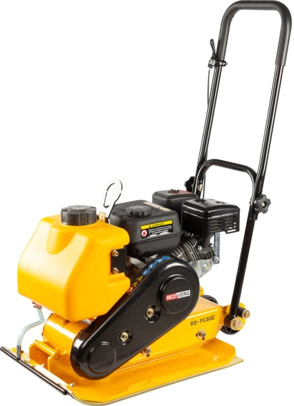 Виброплита RD-PC80C (REDVERG) /двиг. Loncin G200F; 6,5 л.с., плита 560х400мм; ударная сила 12кН, уплотнение до 300мм; 83кг, бак для воды, колеса, коврик/