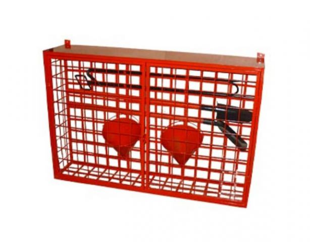 Щит пожарный металл.закрытого типа, с сеткой, 2 двери с ЕВРОручкой 1200*700*300 (без комплекта)