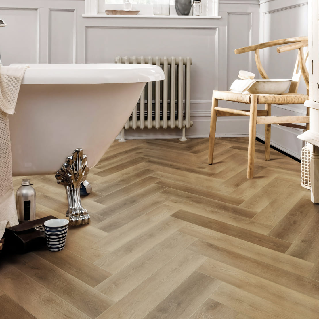 Виниловый ламинат CronaFloоr Herringbone 2.0 Н021 Дуб Руан 640х128х4,5мм (1,31м2-16 шт)