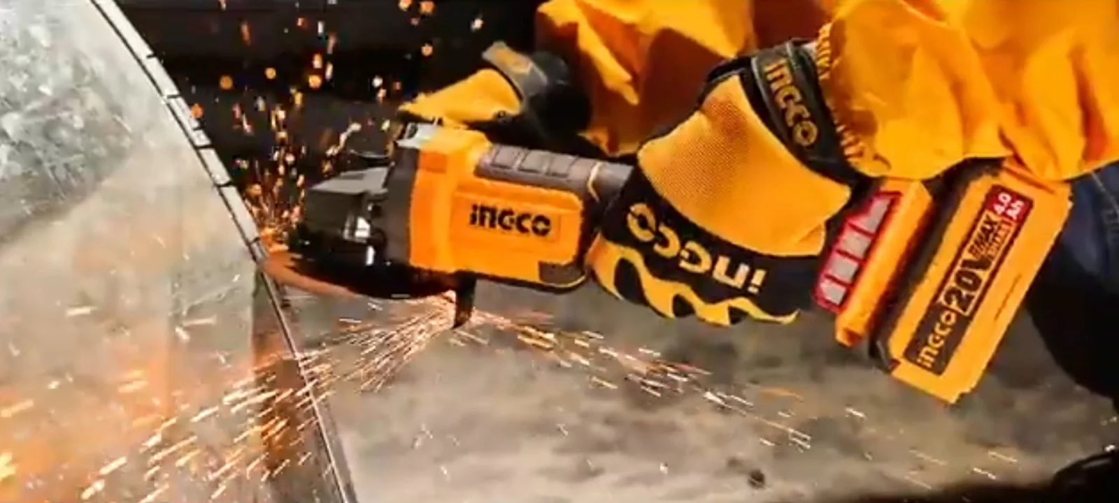 Аккумуляторная угловая шлифовальная машина (УШМ) INGCO CAGLI211156 INDUSTRIAL 20 В 115 мм — фото 9