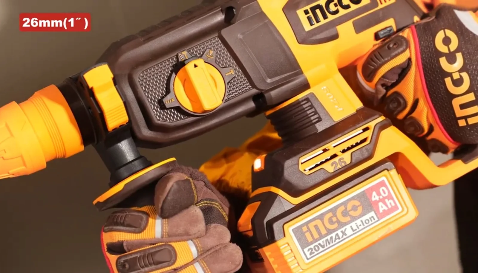 Аккумуляторный бесщеточный перфоратор SDS-Plus INGCO CRHLI202689 INDUSTRIAL 20 В 2,5 Дж 2x4 Ач — фото 9
