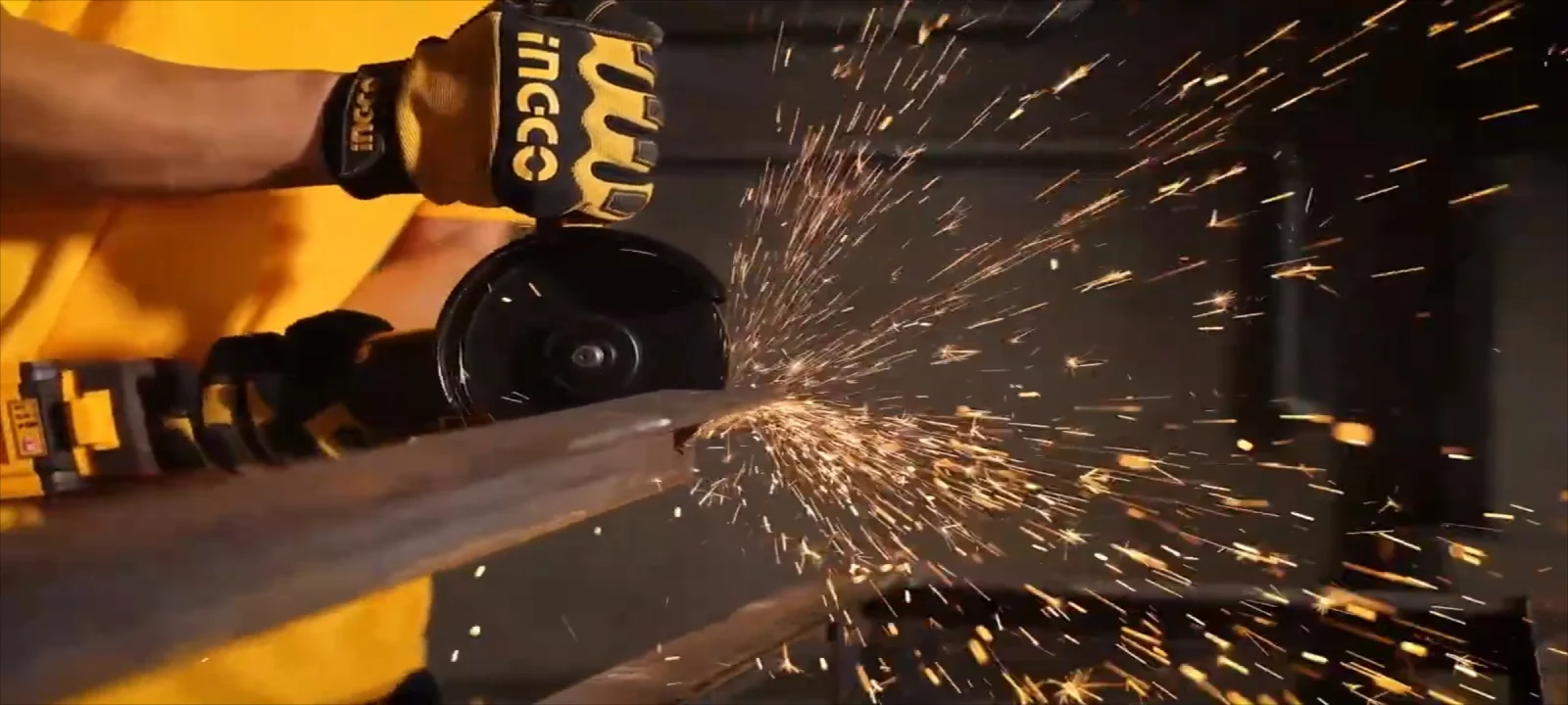 Аккумуляторная угловая шлифовальная машина (УШМ) INGCO CAGLI271532 INDUSTRIAL 20 В 115 мм 2x4 Ач — фото 15
