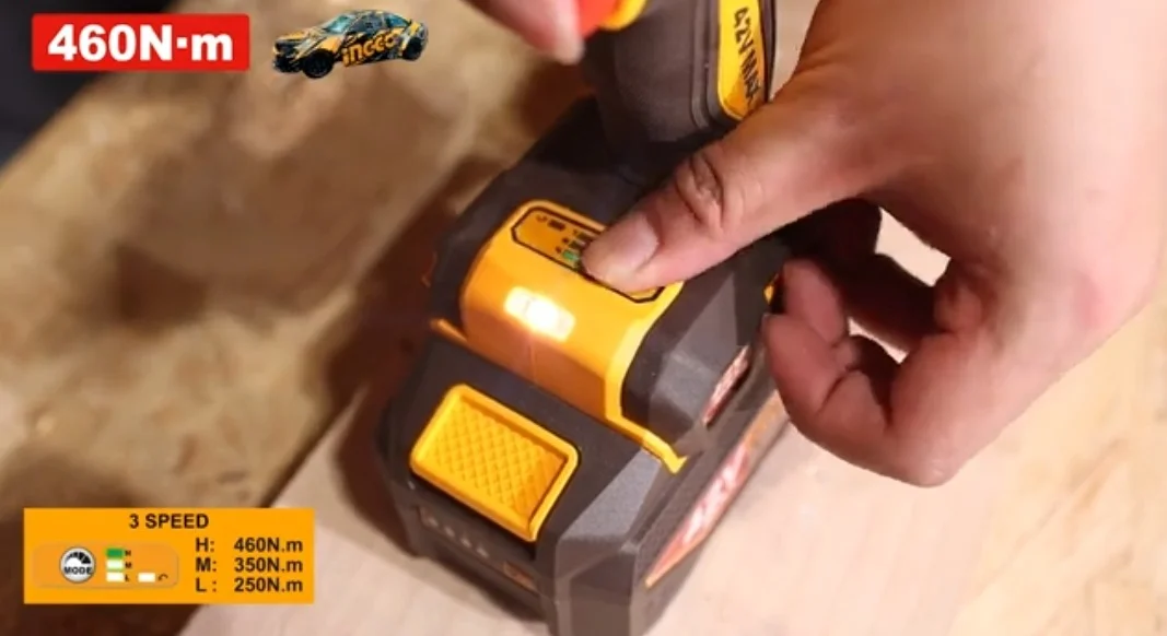 Аккумуляторный бесщёточный ударный гайковёрт INGCO CIWLI42461 INDUSTRIAL 42 В 1/2
